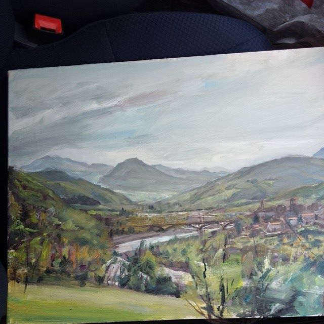 In the car freshley painted heading home - Piacenza is AMAZING for painting!!!! Castles, hills, mountains, valleys, vineyards villages, villas... incredible!!