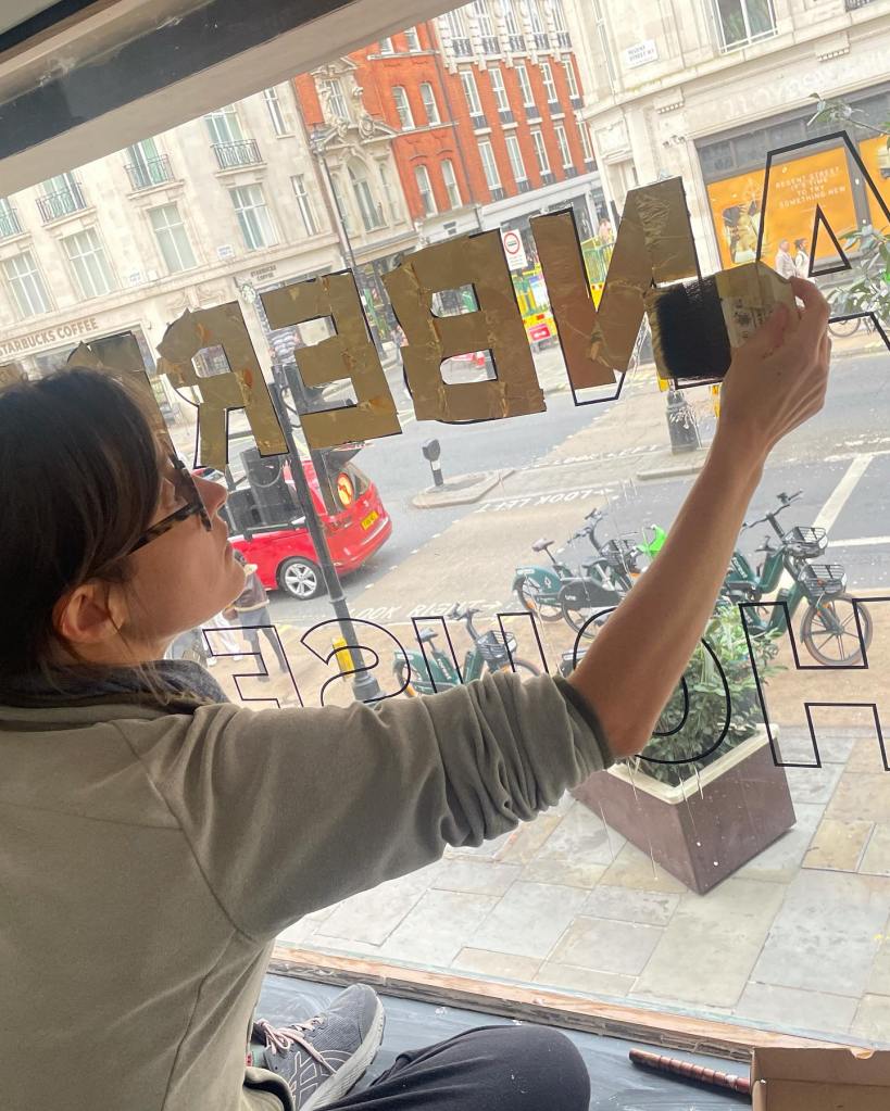 SERAINA BAUMGARTNER sIGN WRITER Painted House numbers names Traditional sign writers of London NGS Dulwich Margate Chelsea signwriters