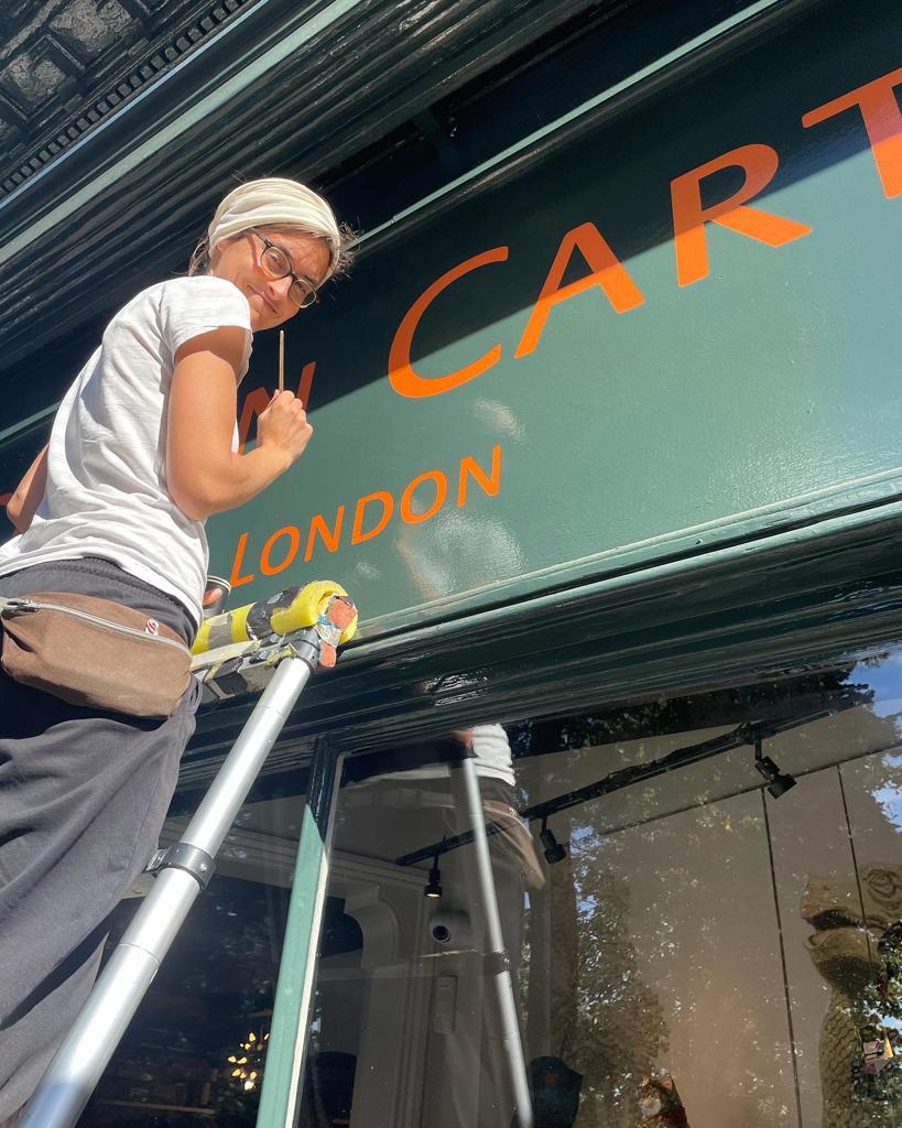 London Sign Writer Nick Garrett NGS , London SignWriter painter Nick Garrett NGS