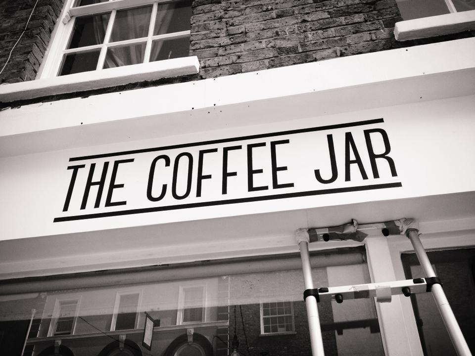 London Sign Writer Nick Garrett NGS , London SignWriter painter Nick Garrett NGS