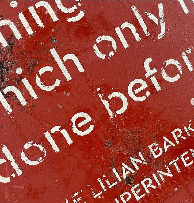 London Sign Writer Nick Garrett NGS , London SignWriter painter Nick Garrett NGS